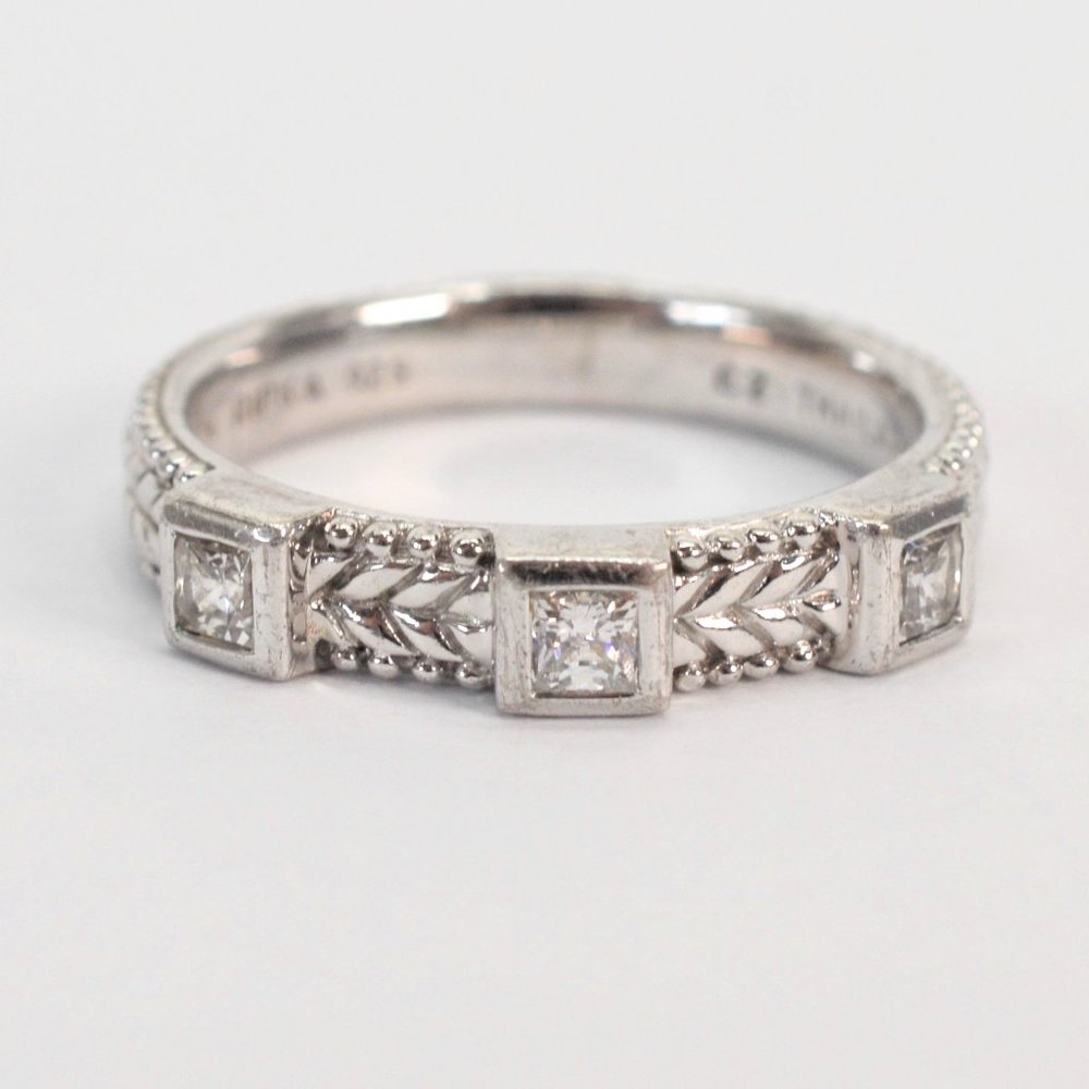 Judith Ripka Sterling Silver Three Stone CZ Ring Size 9